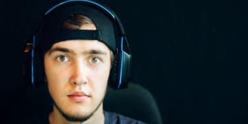 Top US Esports Scholarships for 2025: Your Guide - Cover Image